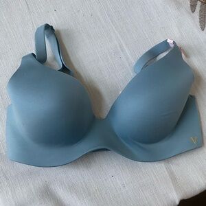 Victoria secret infinity flex bra 32B